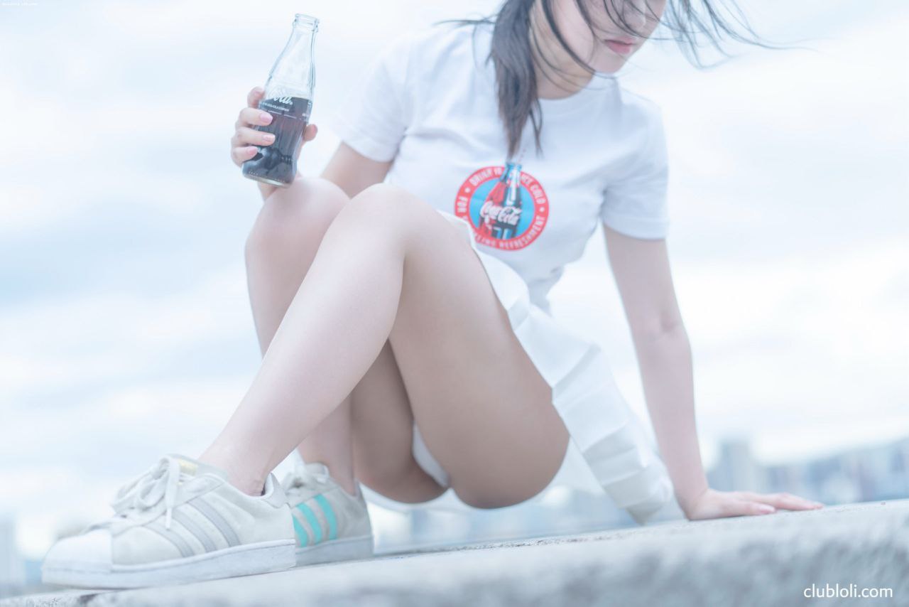 亚洲av日韩精品久久久久久|熟妇人妻久久中文字幕|日韩欧美人妻中文字幕一区二区|亚洲中文无码av永久在线|国产美女在线精品亚洲二区|亚洲a∨无码国产精品久久99|精品欧洲无码av一区二区_久久99然只有频精品6_亚洲国产三级在线观看