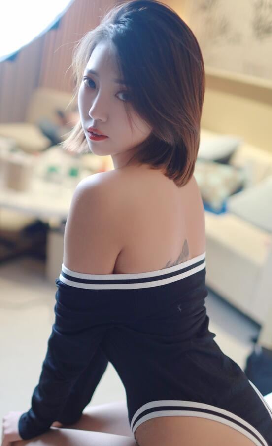 女同亚洲一区二区无线码 - 高清影视在线观看