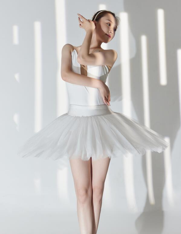 亚洲欧美AV无码国产美韩系