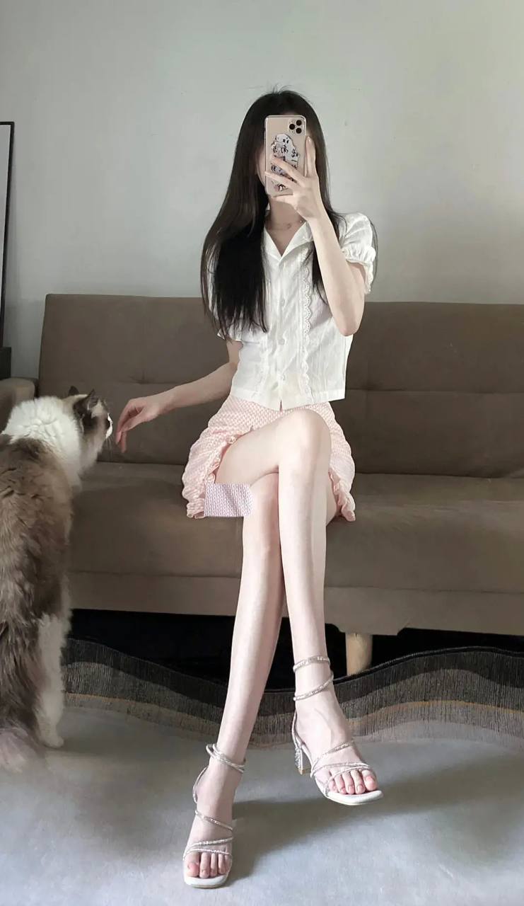 国产粉嫩高中生第一次不戴套