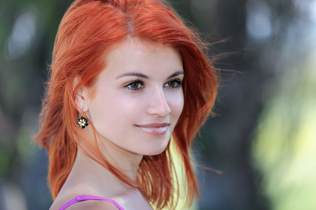 精品婷婷乱码久久久久久日日 - 高清免费播放